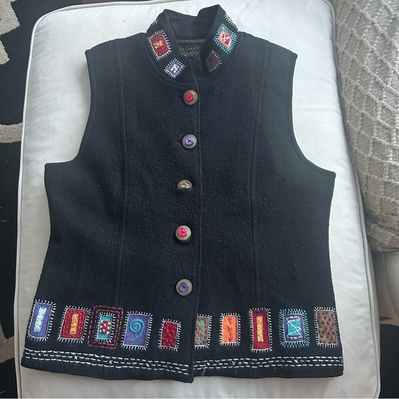 Islandic Designs Jackets & Blazers - Icelandic Design Wool Vest Womens Medium Black Embroidered Lined Nordic Boho